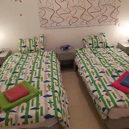 Sylvia Kapparis Apartament *
